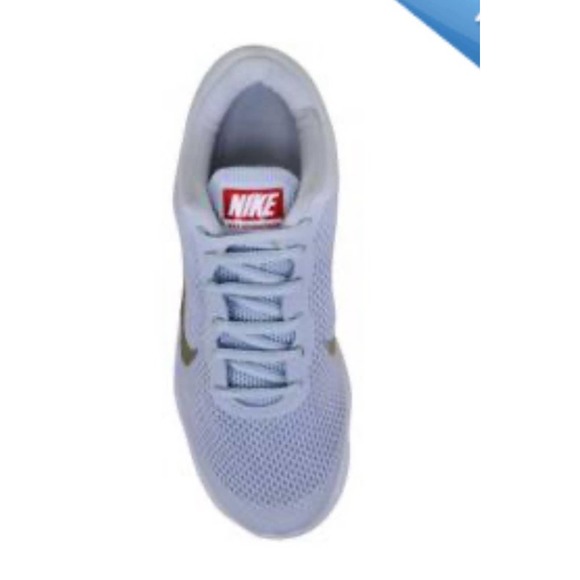 Women’s Nike Air Max Advantage in Pure Platinum - Picture 3 of 11